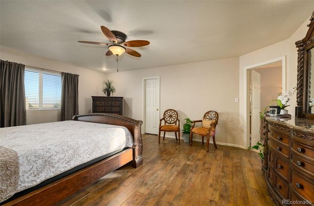 758 E Woodleaf Drive, Pueblo, CO 81007