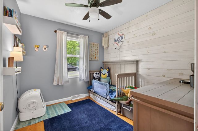 1 Newell Drive, Derry, NH 03038