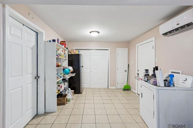 2400 Texas St, Lutcher, LA 70071