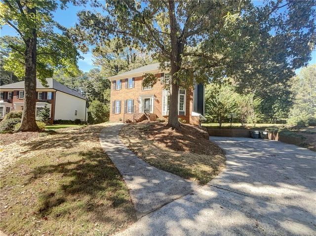 3526 W Hampton Drive NW, Marietta, GA 30064