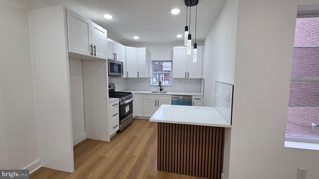 1225 E CHELTENHAM AVE, Philadelphia, PA 19124