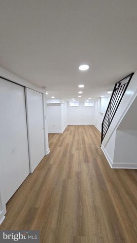 1225 E CHELTENHAM AVE, Philadelphia, PA 19124