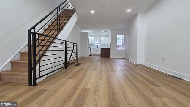 1225 E CHELTENHAM AVE, Philadelphia, PA 19124