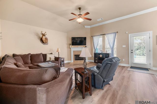 16389 Timberstone Dr, Prairieville, LA 70769