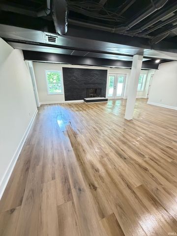 5318 Kratzville Road, Evansville, IN 47710