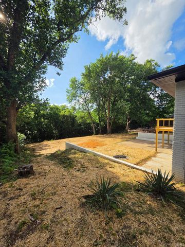 5318 Kratzville Road, Evansville, IN 47710
