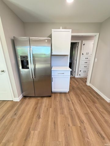 5318 Kratzville Road, Evansville, IN 47710