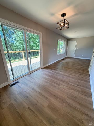 5318 Kratzville Road, Evansville, IN 47710