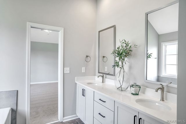 9541 Dakota Drive, Pike Road, AL 36064