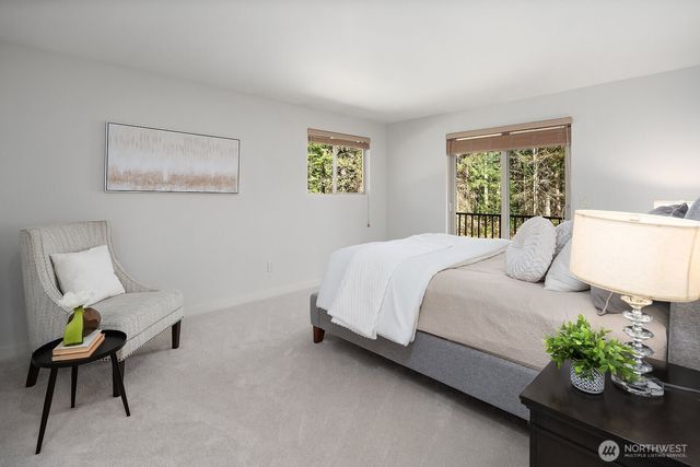 2836 241st Avenue SE, Sammamish, WA 98075