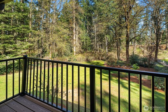 2836 241st Avenue SE, Sammamish, WA 98075