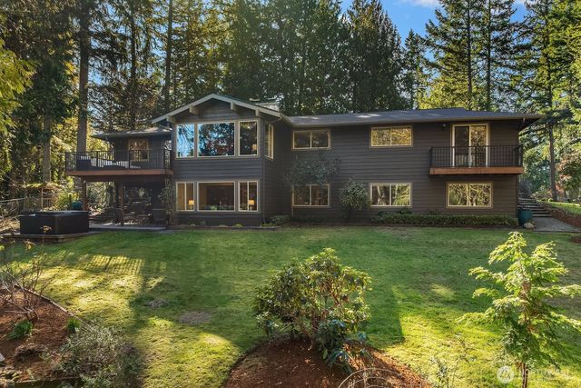 2836 241st Avenue SE, Sammamish, WA 98075