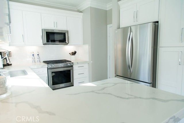 32 Potters Bend, Ladera Ranch, CA 92694