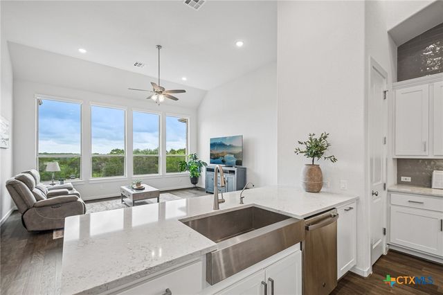 505 Copper Sage Drive, San Marcos, TX 78666