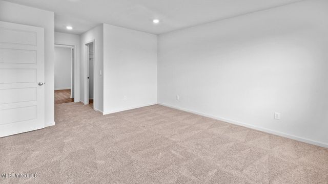 805 Fairway Avenue, Byram, MS 39272