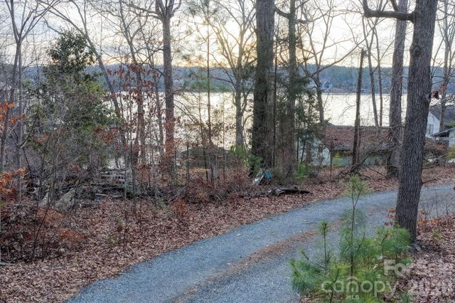 49611 Waterview Trail, Albemarle, NC 28001