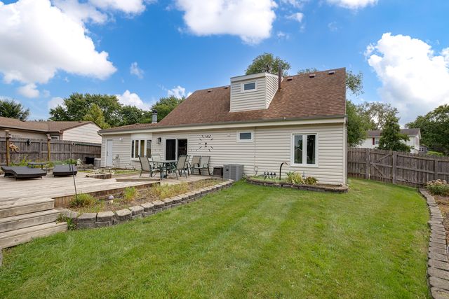 8196 Dartmouth Lane, Hanover Park, IL 60133