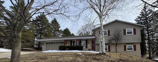 1423 Jefferson STREET, West Bend, WI 53090