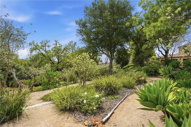 225 Broken Arrow, Nipomo, CA 93444