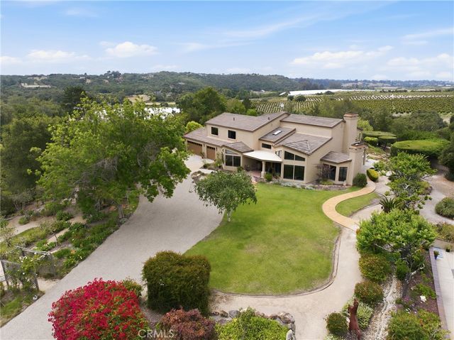 225 Broken Arrow, Nipomo, CA 93444