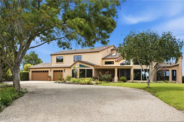 225 Broken Arrow, Nipomo, CA 93444