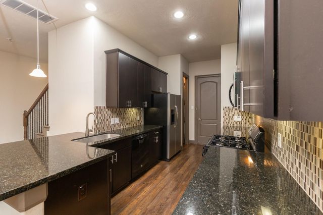 87 Aventura Place, Spring, TX 77389