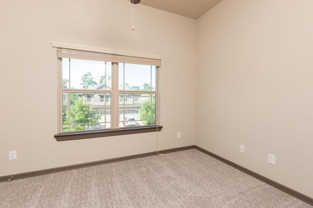 87 Aventura Place, Spring, TX 77389