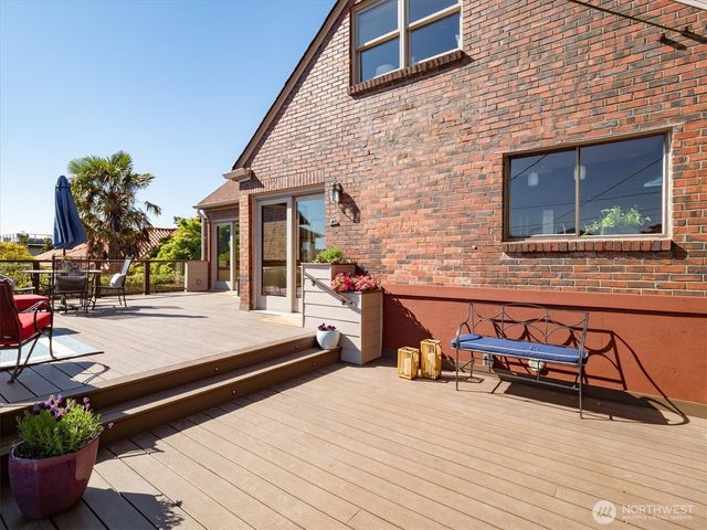 3411 NW 67th Street, Seattle, WA 98117