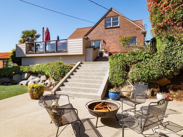 3411 NW 67th Street, Seattle, WA 98117