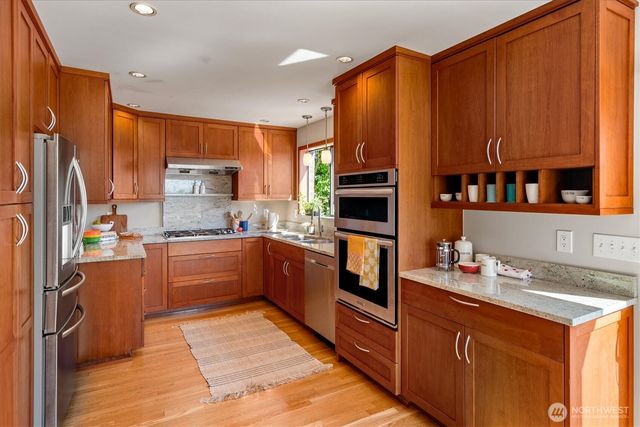 3411 NW 67th Street, Seattle, WA 98117