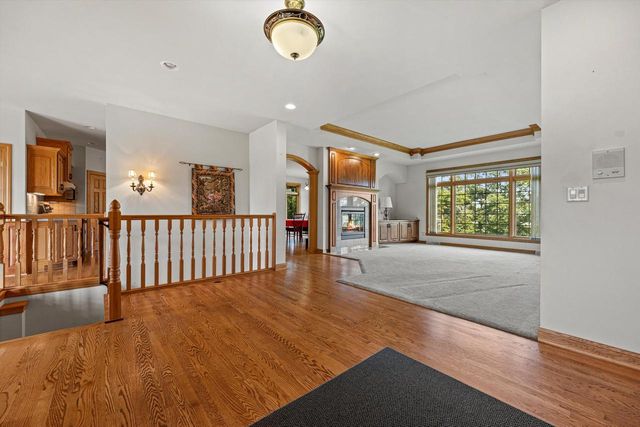 S94W23620 Kunzendorf COURT, Big Bend, WI 53103