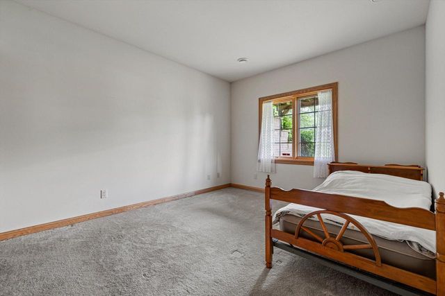 S94W23620 Kunzendorf COURT, Big Bend, WI 53103