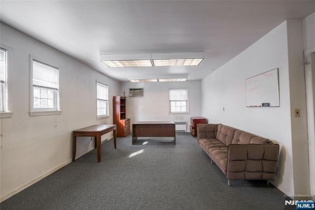 9 Lincoln Avenue, Rutherford, NJ 07070