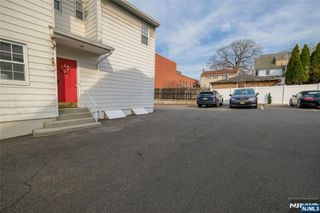 9 Lincoln Avenue, Rutherford, NJ 07070