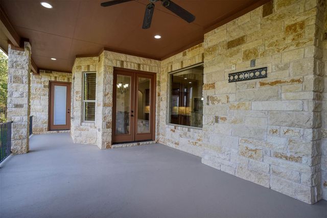 121 Wagon Gap CT, Bastrop, TX 78602