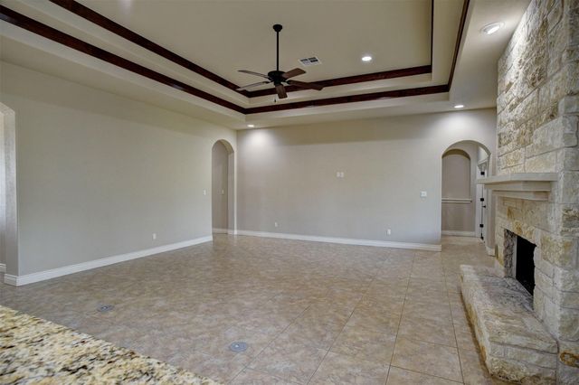 121 Wagon Gap CT, Bastrop, TX 78602