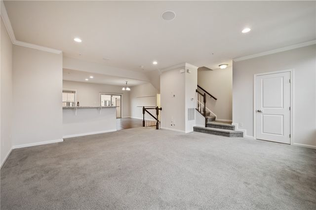 416 Fairmont Dr, Marshall, PA 15090