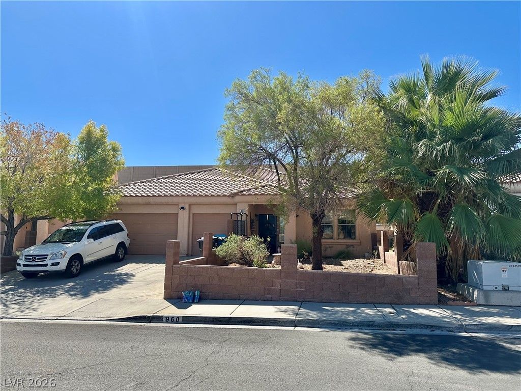 960 Wagon Train Drive, Henderson, NV 89002 — photo 2