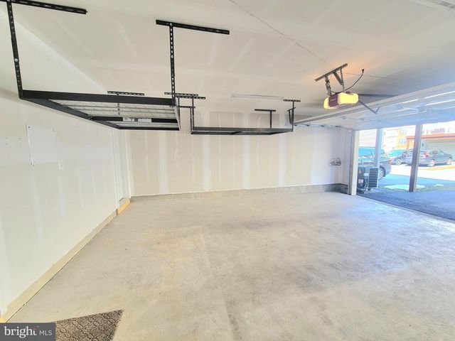 8430 PINE BLUFF RD, Frederick, MD 21704