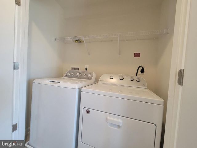 8430 PINE BLUFF RD, Frederick, MD 21704