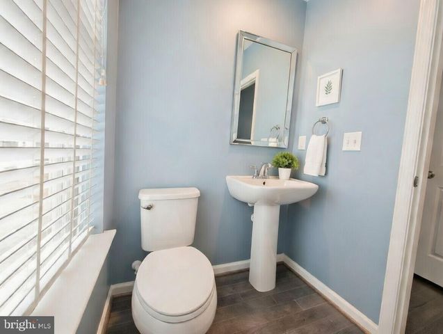 8430 PINE BLUFF RD, Frederick, MD 21704