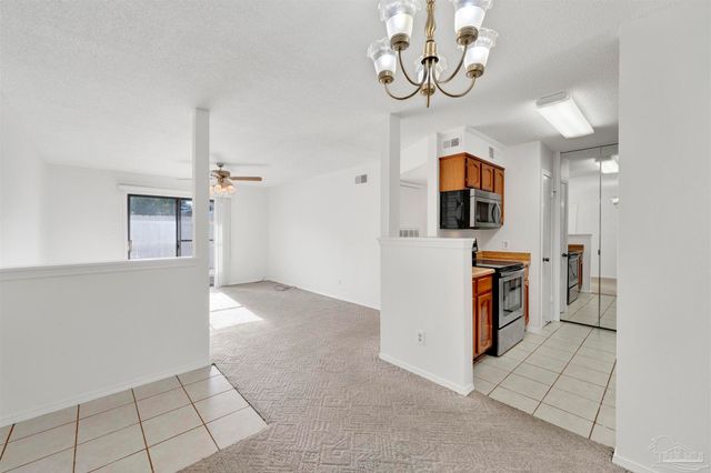 7171 N 9th Ave C1, Pensacola, FL 32504