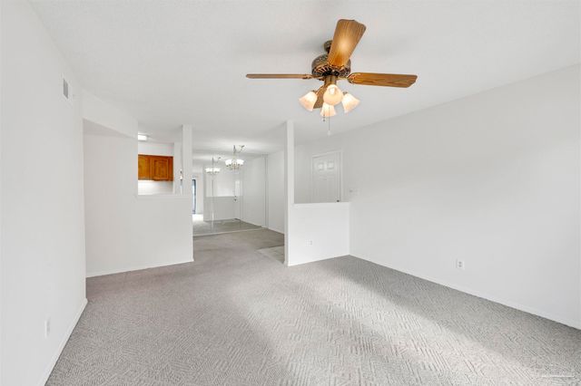 7171 N 9th Ave C1, Pensacola, FL 32504