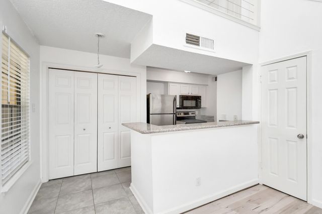2300 Old Spanish Trail Street 2004, Houston, TX 77054