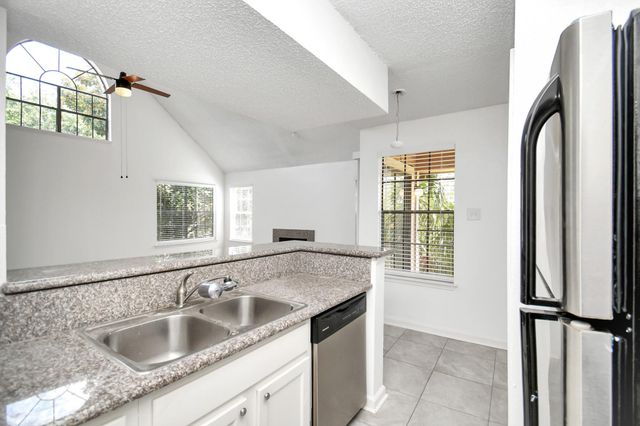 2300 Old Spanish Trail Street 2004, Houston, TX 77054