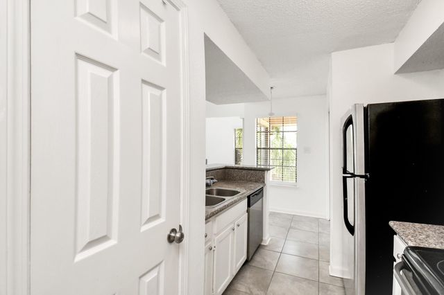 2300 Old Spanish Trail Street 2004, Houston, TX 77054