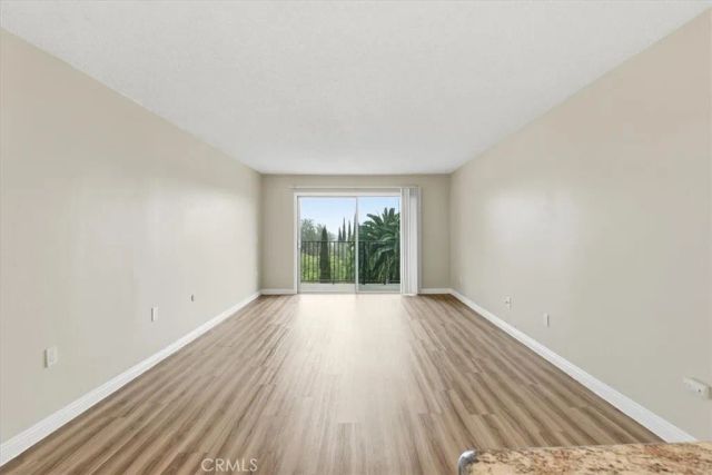 1517 E Garfield 32, Glendale, CA 91205