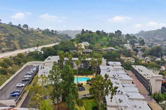 1517 E Garfield 32, Glendale, CA 91205