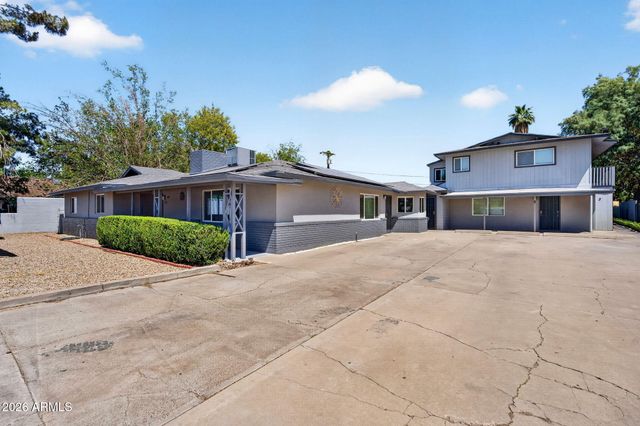 2221 N 27TH Street, Phoenix, AZ 85008