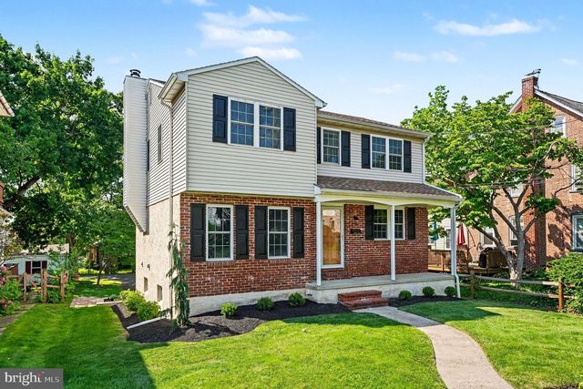 324 W MONTGOMERY AVE, North Wales, PA 19454